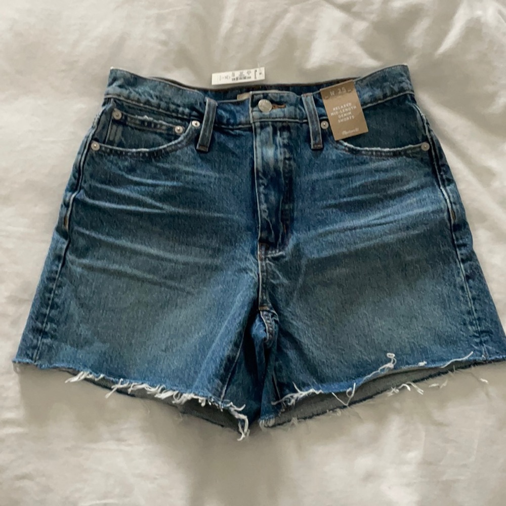 NWT Madewell Relaxed Mid-length Denim Shorts